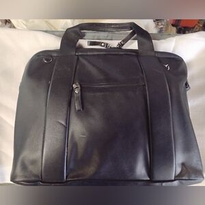 Vessel Signiture Boston Duffle Bag